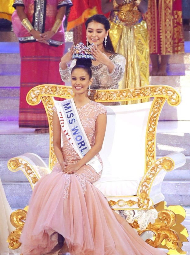 Poznajcie NOWĄ MISS ŚWIATA! (ZDJĘCIA)