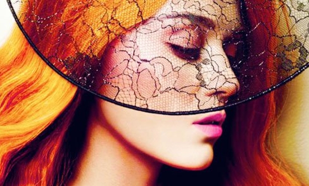 RETUSZ MIESIĄCA: Ruda Katy Perry...