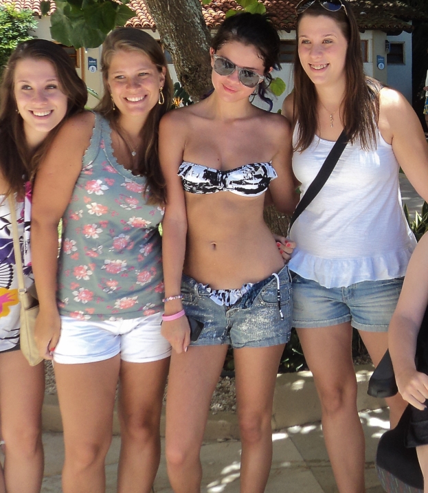 Selena Gomez w bikini!