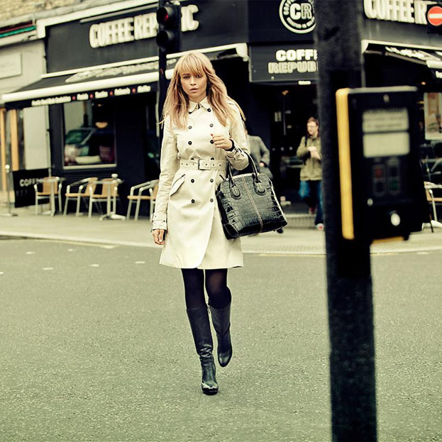 Przybylska reklamuje buty!