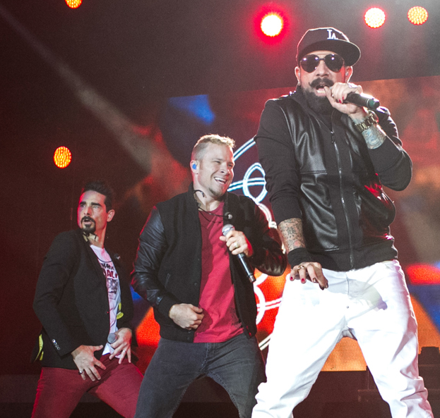 Backstreet Boys ŚPIEWAJĄ W WARSZAWIE! (FOTO+WIDEO)