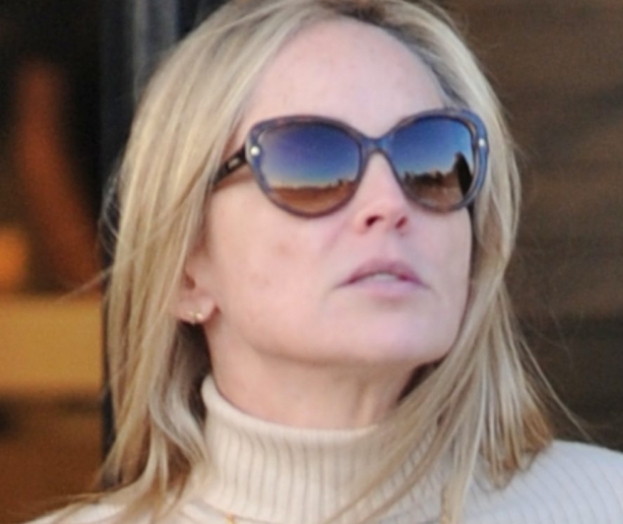 Sharon Stone też bez stanika!
