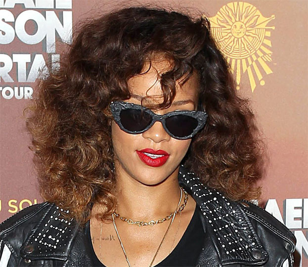 Rihanna cała w skórze!
