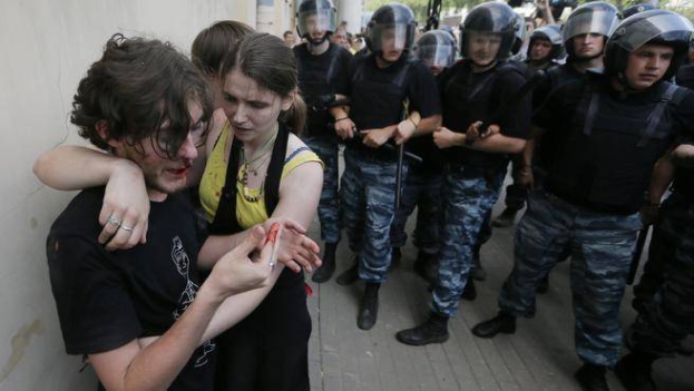 [Obrazek: b5a89233d34997d5a6c9732e7641983dbe8698b7]