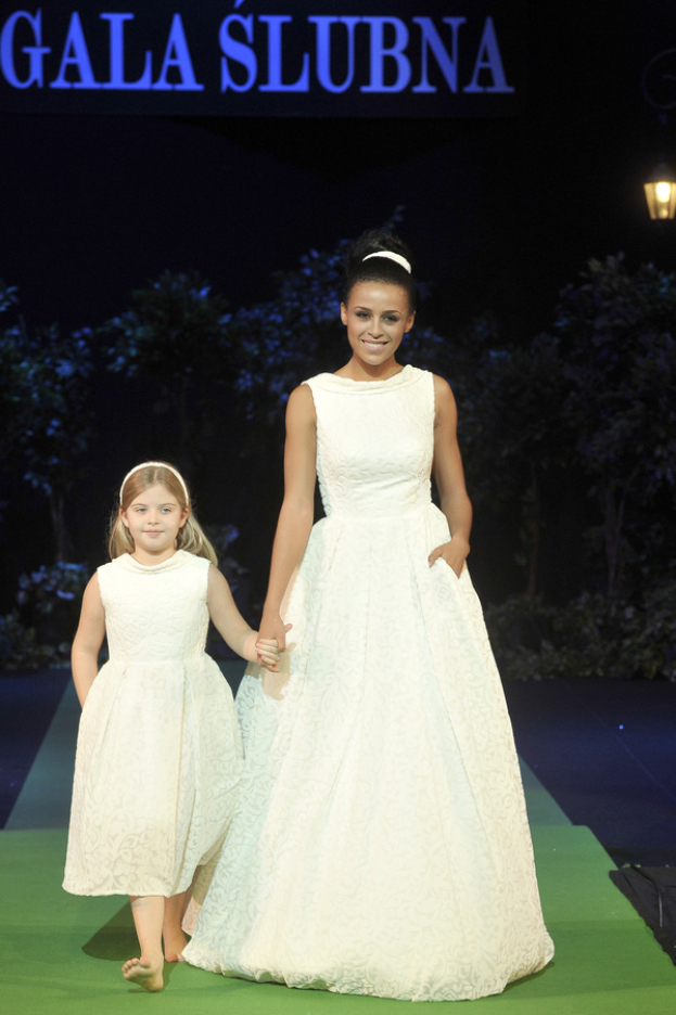 Celebrytki na pokazie sukien ślubnych! (FOTO)