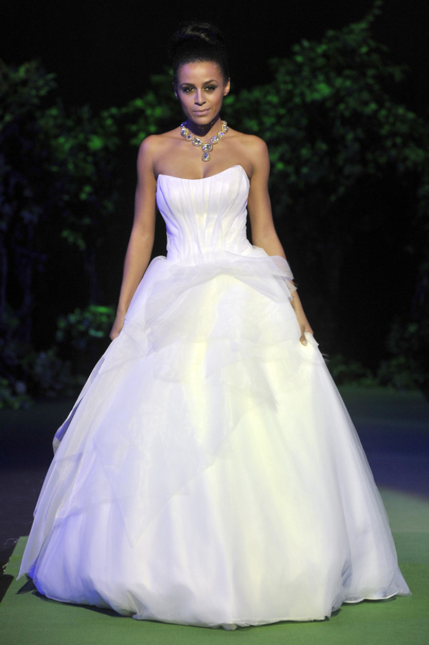 Celebrytki na pokazie sukien ślubnych! (FOTO)