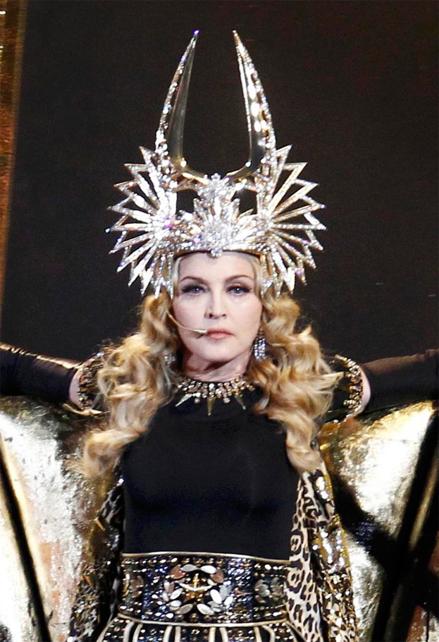 WIELKIE SHOW Madonny na Super Bowl! (FOTO + WIDEO)